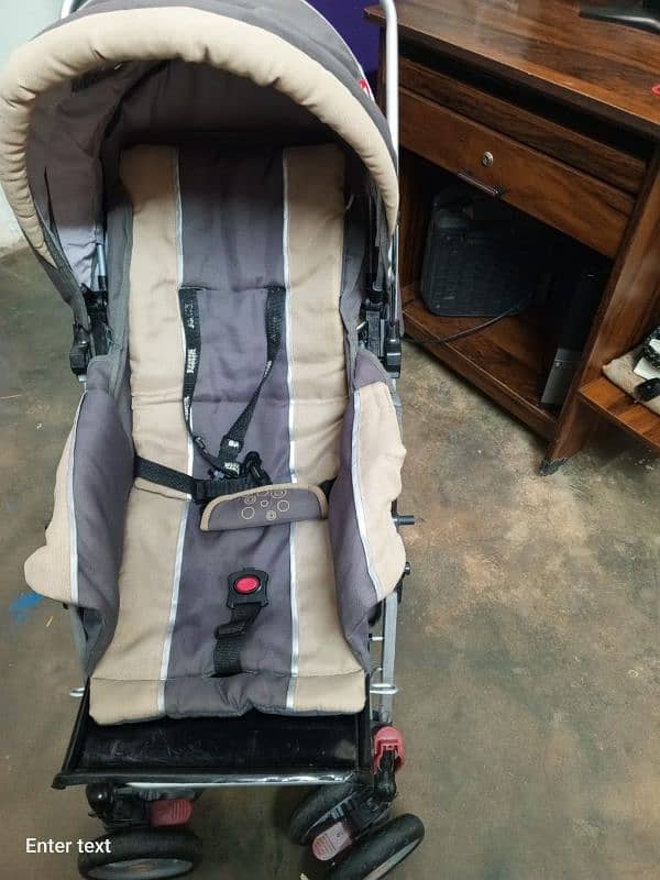 Bright Starts pram (Urgent sale) saf sutra hai 2