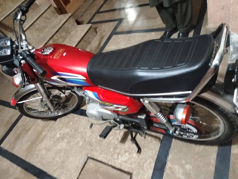 Honda 125 4