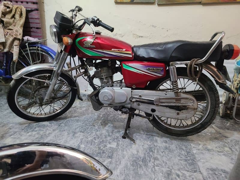 Honda 125 6