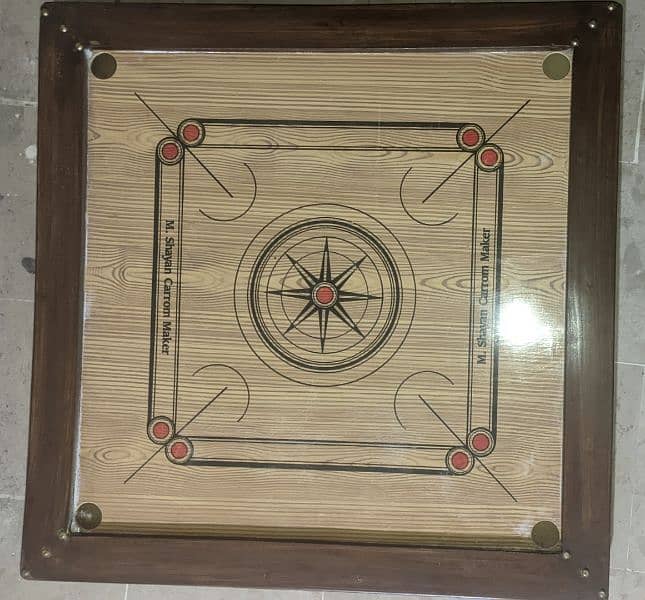 Wooden Carrom Board Large size in new condition 1