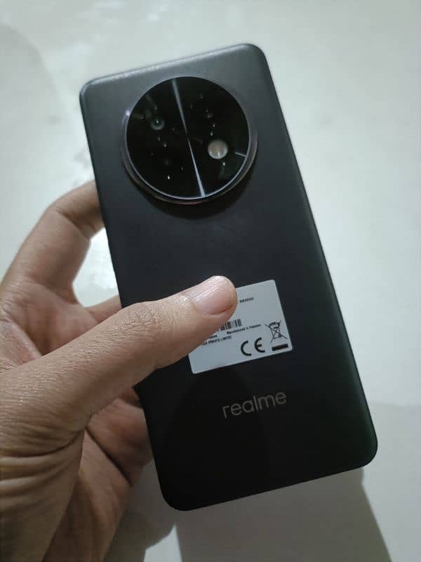 Realme 13 plus 12 / 256 5g 10 / 10 25 days used only 2