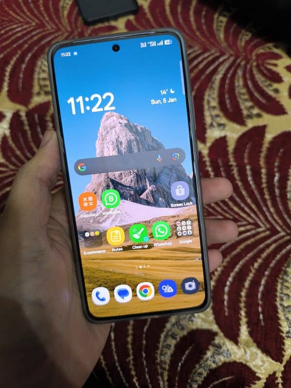 Oppo reno 11F 5g 10 / 10 just like a brand new 1