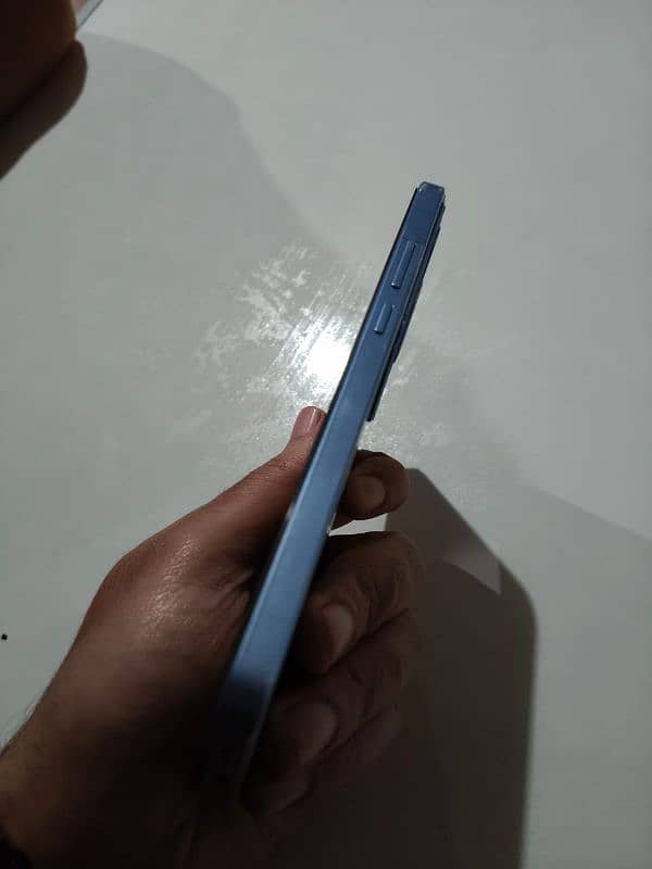 Oppo reno 11F 5g 10 / 10 just like a brand new 3