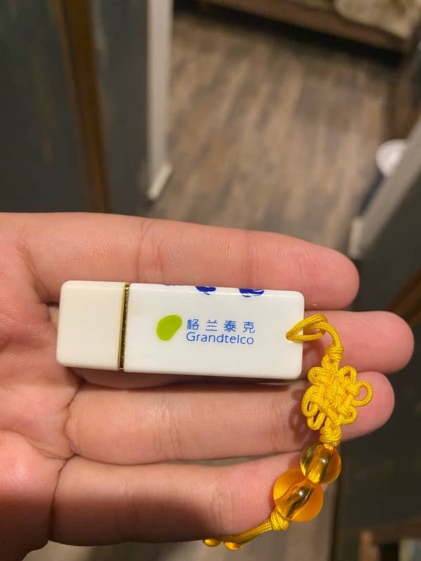 Chinese custom PORCELAIN USB drive 1