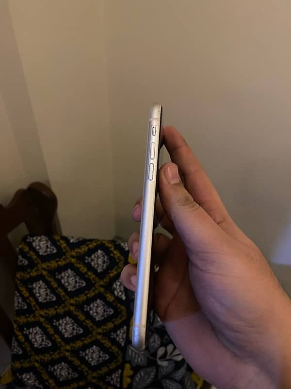 iphone 11 128gb pta approved 4