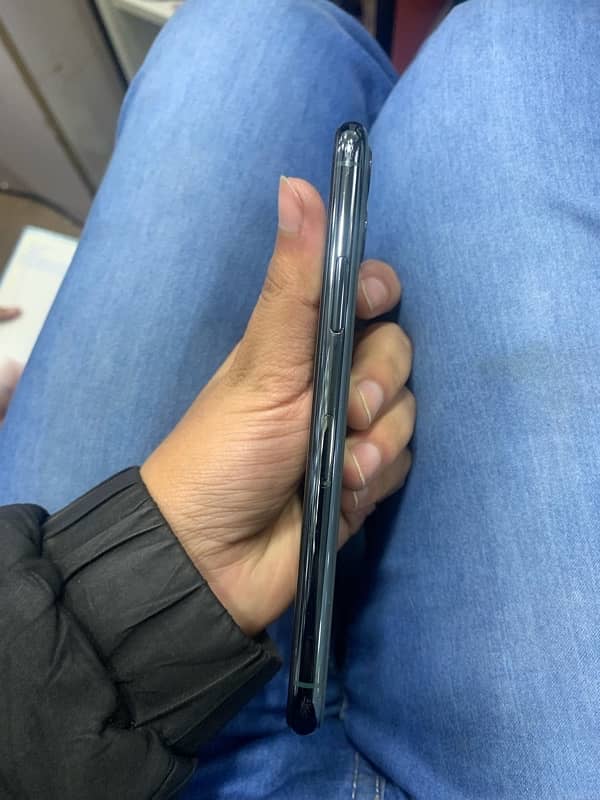 IPHONE 11Pro 64GB NON PTA FU display msg 2