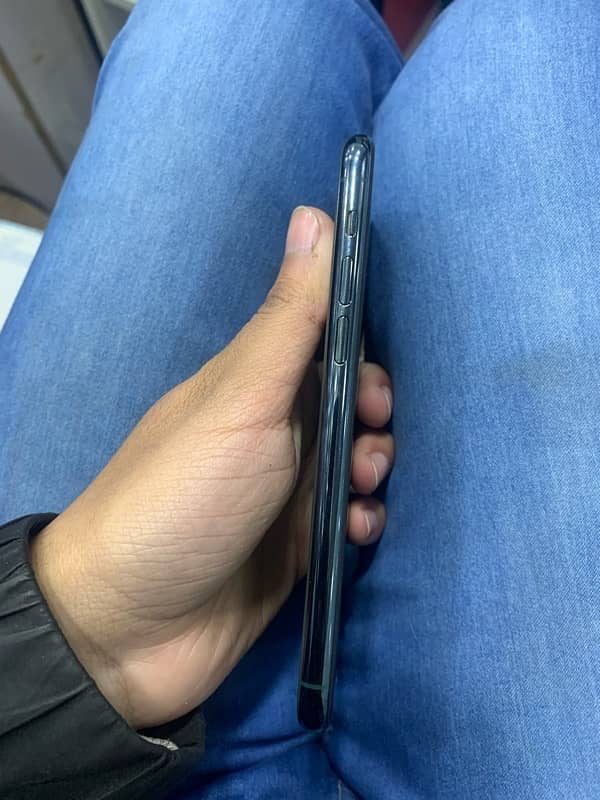 IPHONE 11Pro 64GB NON PTA FU display msg 3