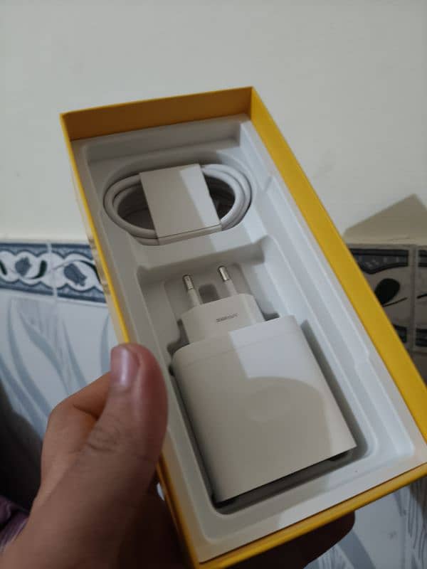 Realme 13 Plus  Full Box 3