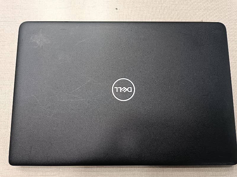 DELL Latitude 3500 1