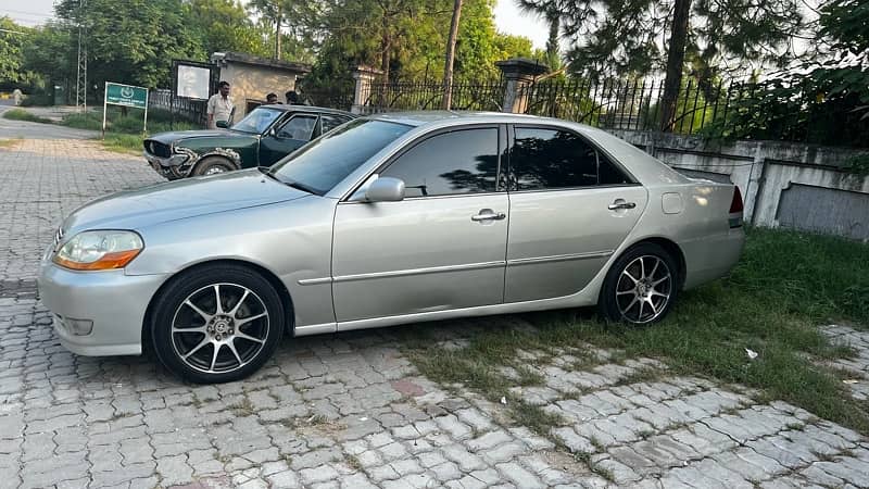 Toyota Mark II 2003 3