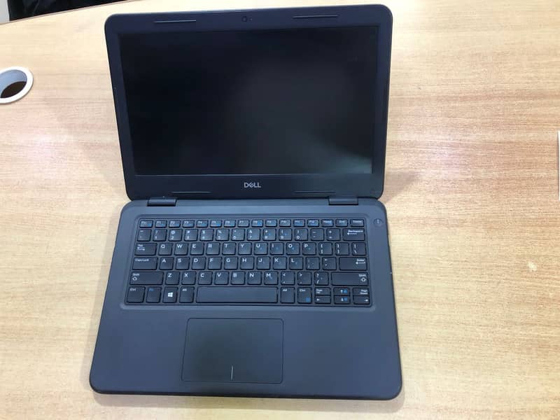 Dell latitude 3300 i3 7th generation 2