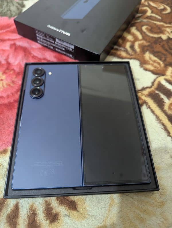 Samsung Galaxy  Z Fold 6 512GB Black 0