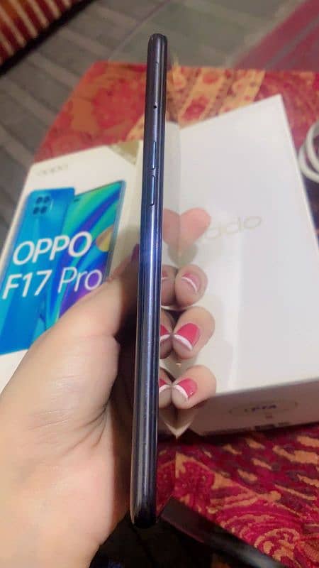 oppo f17pro 8/128 full box with charger box 4