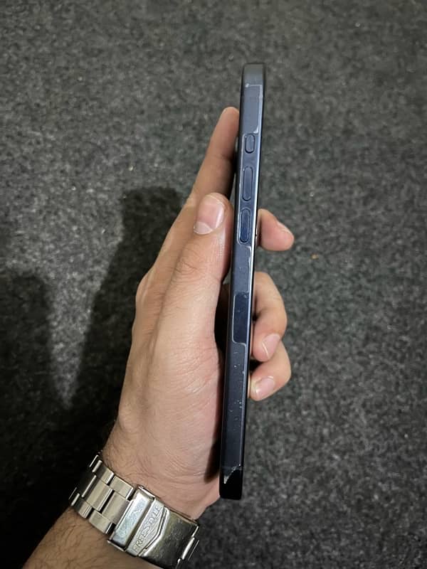 iPhone 15 Pro Max Blue Titanium (JV) 3