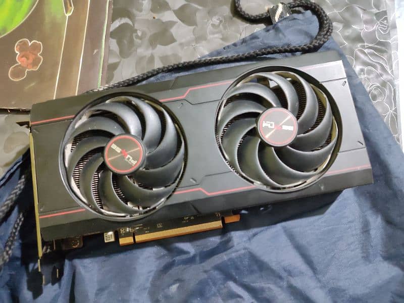 Rx 6600xt (read ad) 0