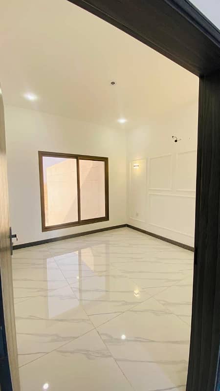 Portion available for rent Gulshan-e-iqbal block 7 6