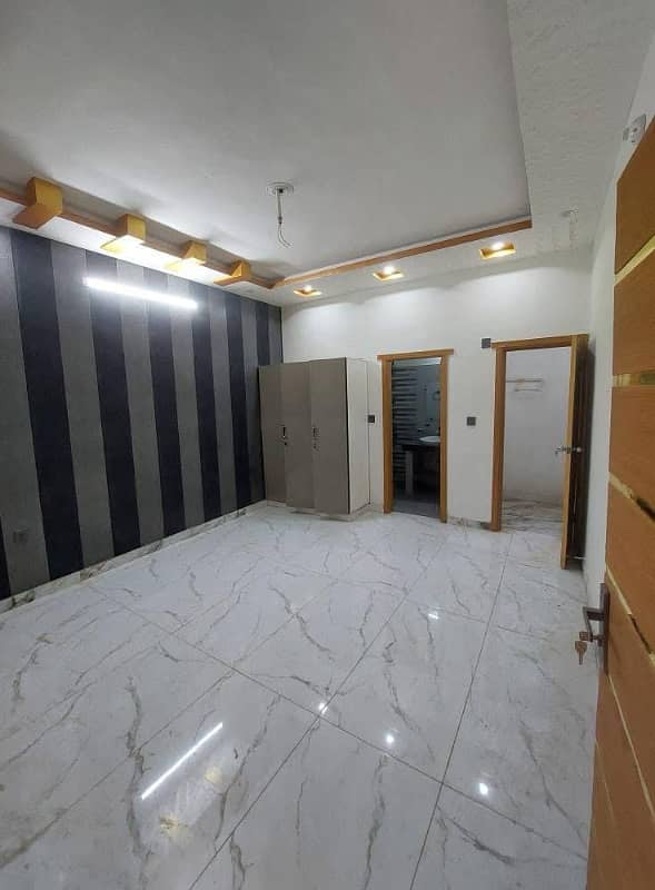 Portion available for rent Gulshan-e-iqbal block 1 6