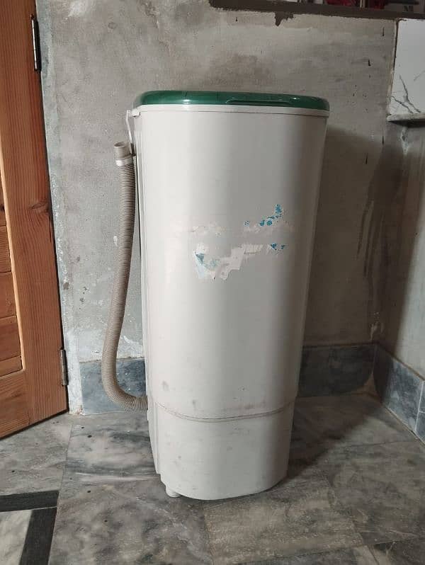 Haier spinner dryer 8kg good condition 6