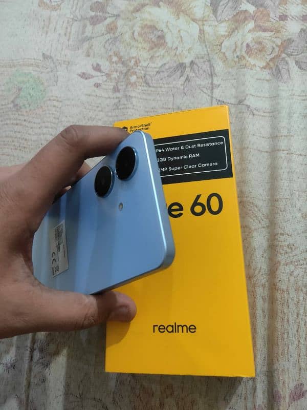 Realme Note 60 4