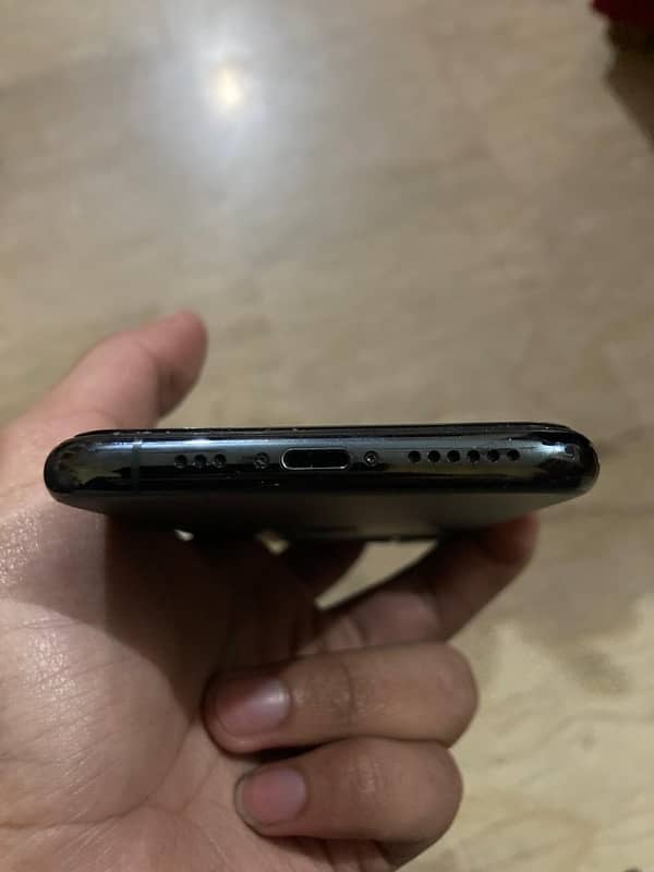 IPHONE 11 PRO 0