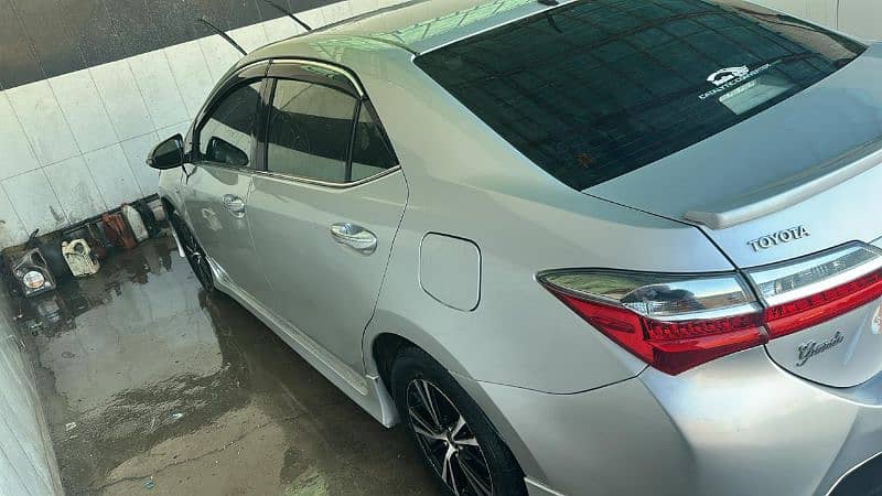 Toyota Altis Grande 2016 3