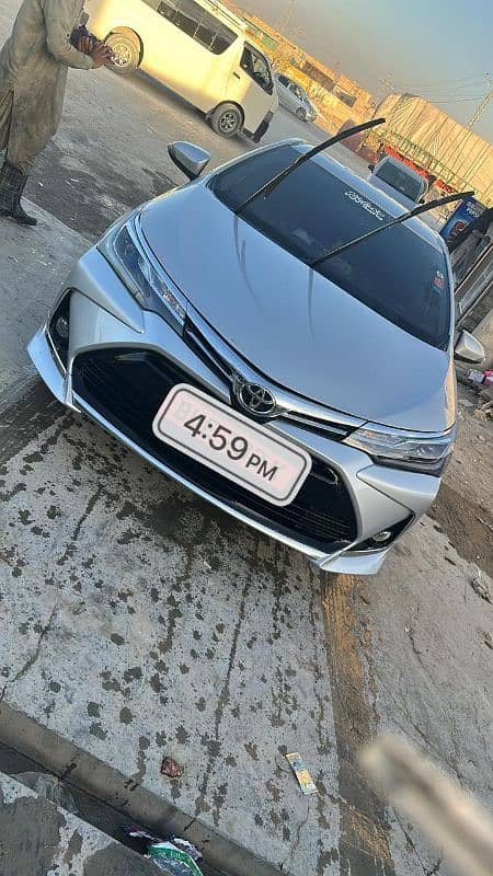 Toyota Altis Grande 2016 4