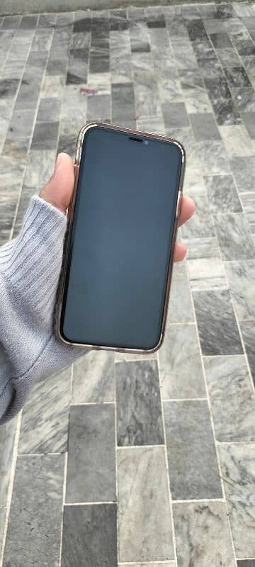 IPHONE X FACTORY UNLOCKED NON PTA 5