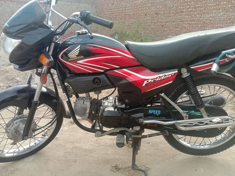 Honda 100 cc 3