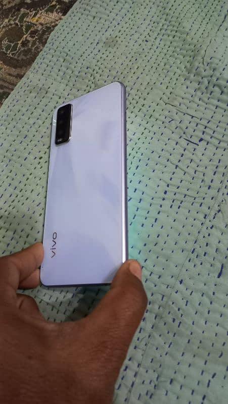 Vivo Y20, Used Mobile in Excellent Condition for Sale 2