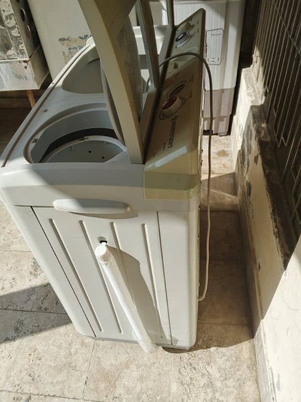 wespoint twin tub washing machine is number py contact kry 03281781936 4