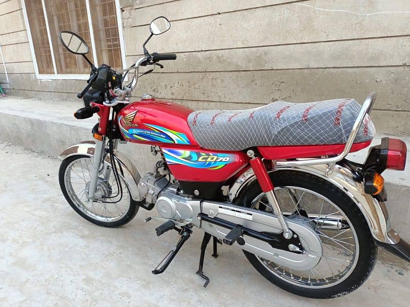 Honda CD 70 applied for totally genioun O30 4 0 7 77 21 5 7