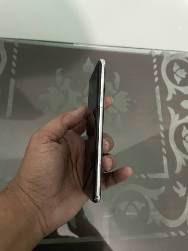 Samsung S8 Lush condition official PTA Aproved 3