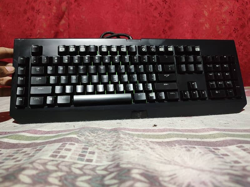 Razer Black widow ultimate machanical keyboard 3