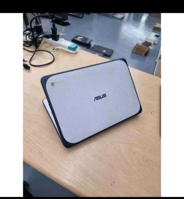 Asus c202S Chromebook Laptop available for discounted price 8