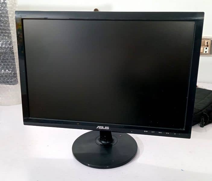 ASUS Monitor 19.5 inches 1