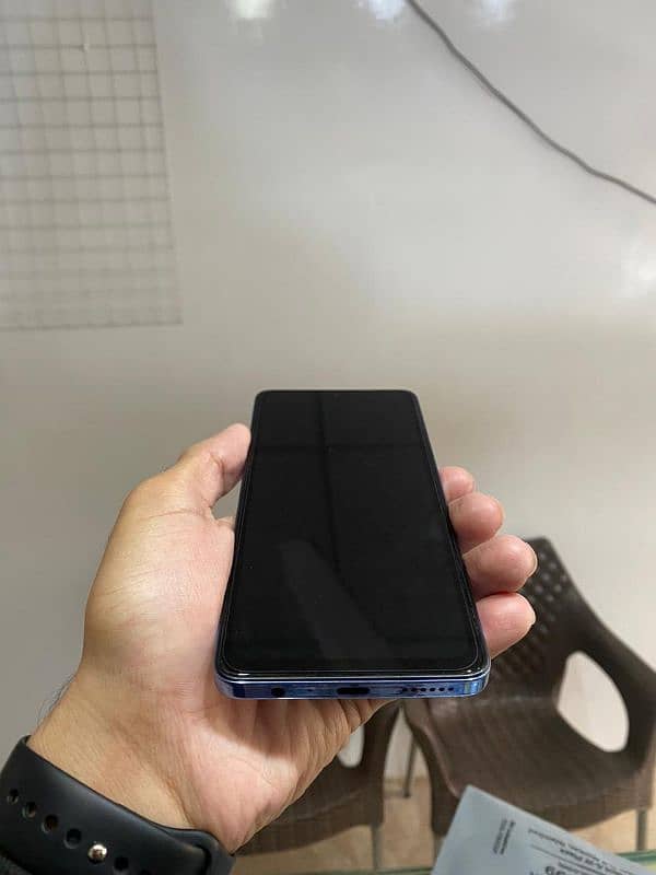 Tecno Camon 20 Exchange Possible with iphone 11 / Xr 1