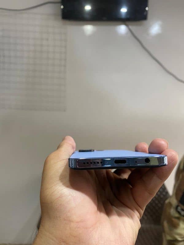 Tecno Camon 20 Exchange Possible with iphone 11 / Xr 2