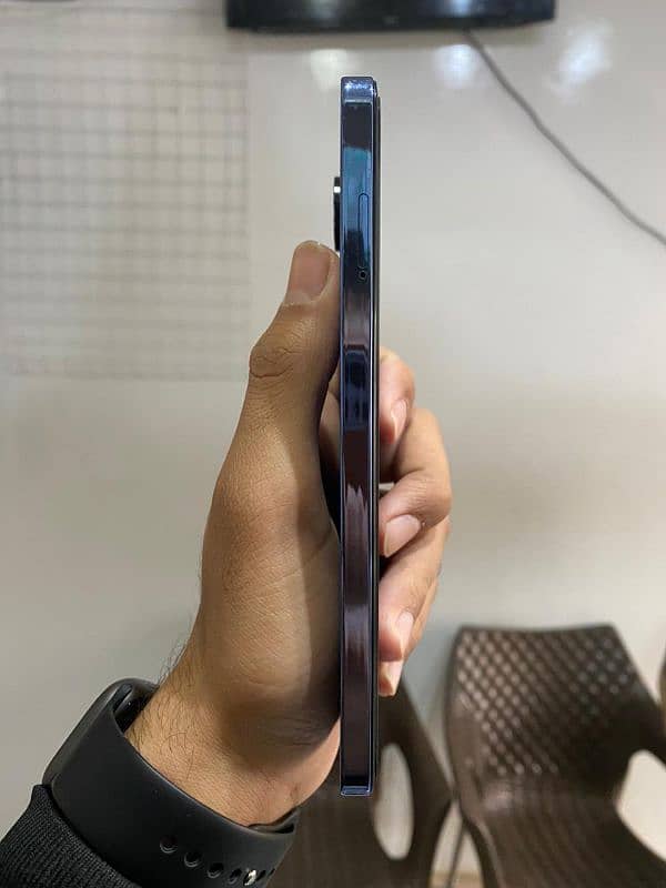 Tecno Camon 20 Exchange Possible with iphone 11 / Xr 3