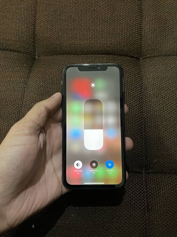 iPhone Xr 1