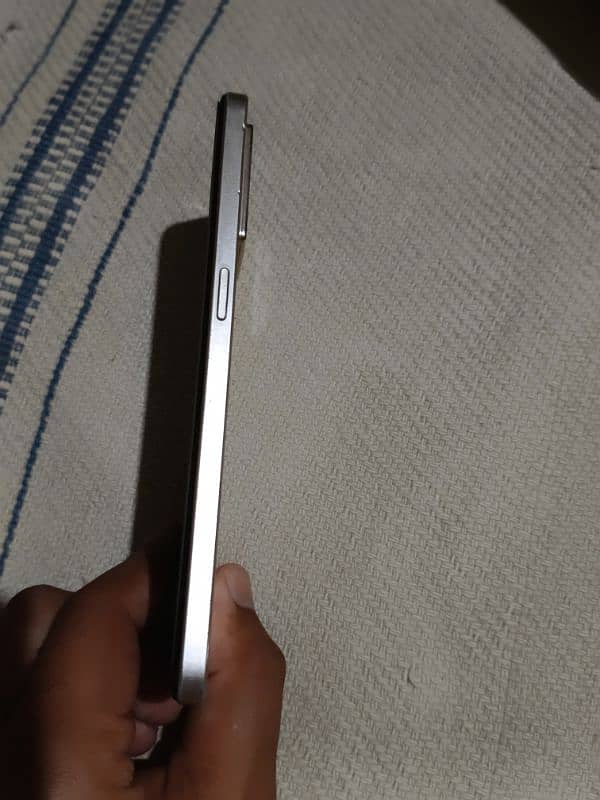 Oppo f21 pro good condition 2