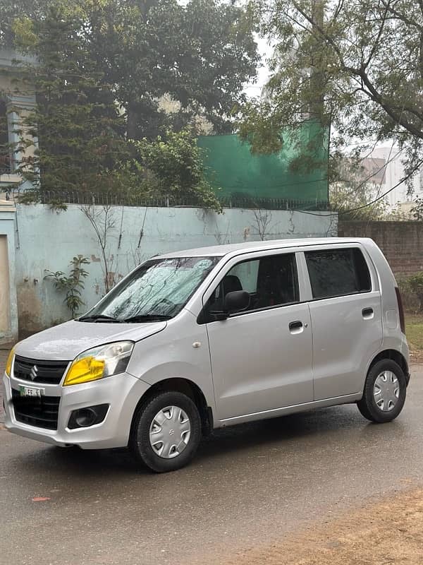 Suzuki Wagon R 2016 1