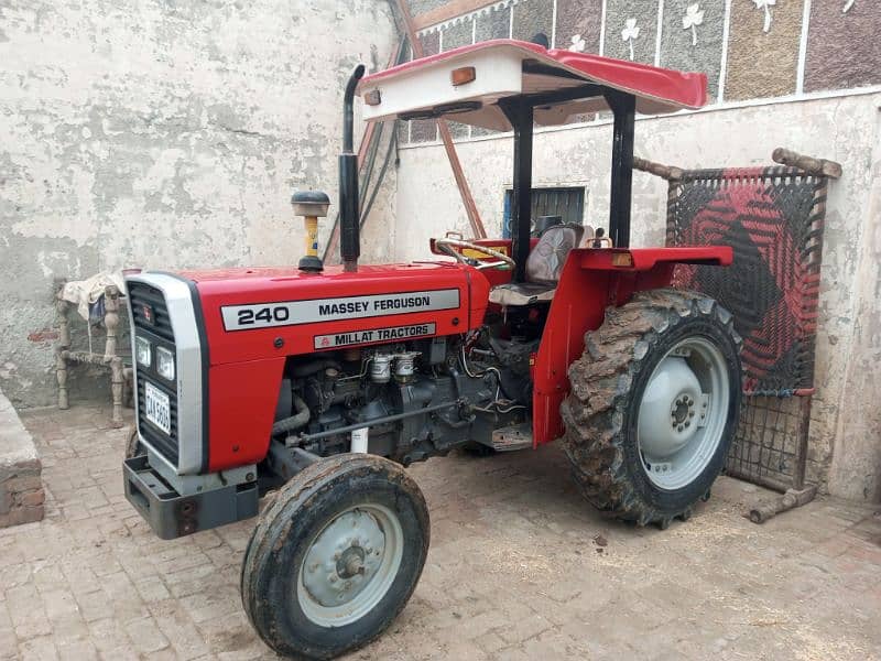 Massey Ferguson 240 4