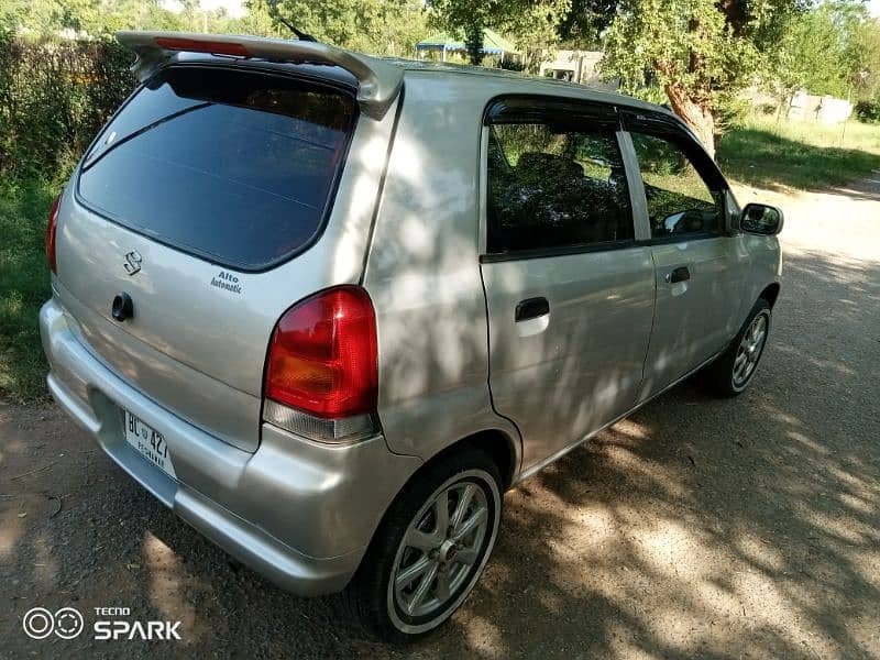 Suzuki Alto 2000 4