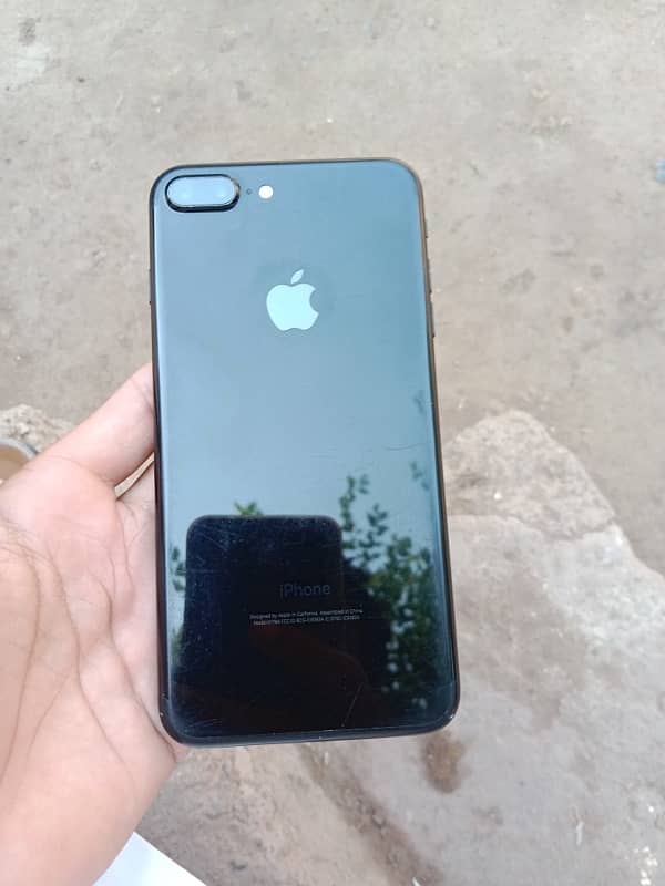 iPhone 7 Plus 03185314159 0