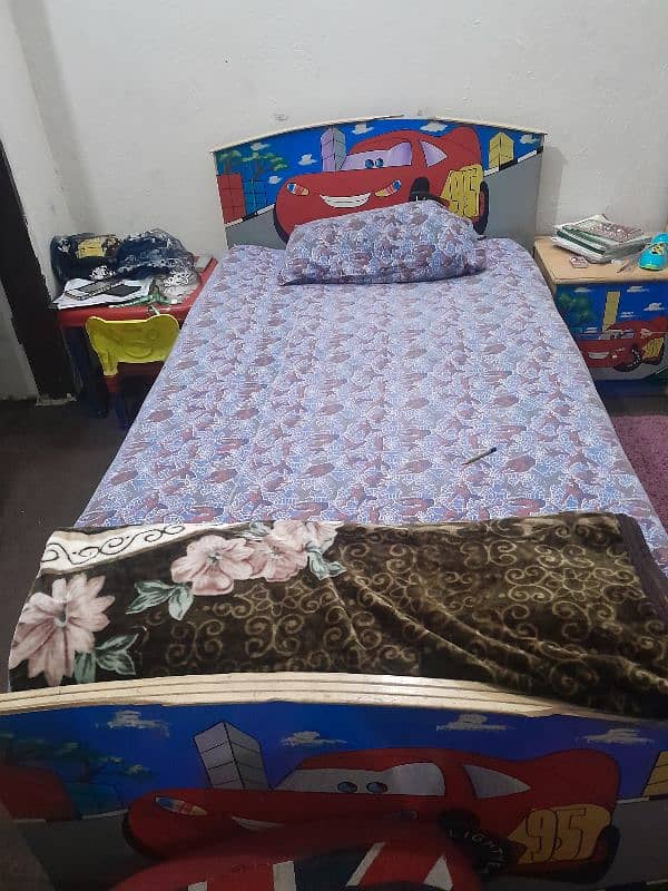 pair of single bed 3