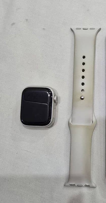 Apple Watch series 8 41mm 0