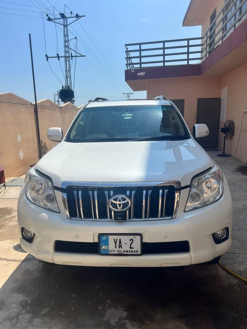 Toyota Prado TZ G 4.0 2010 1