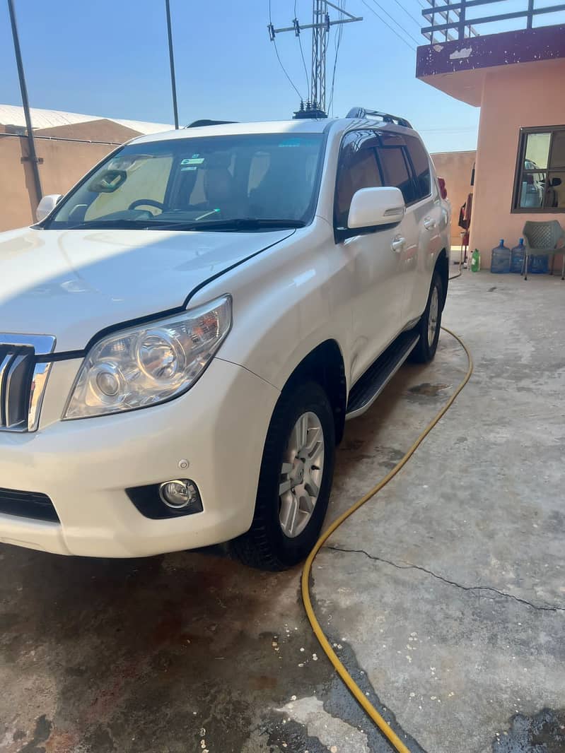 Toyota Prado TZ G 4.0 2010 5