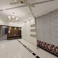 10 Marla Upper Portion Available For Rent In Bahria Town Phase 3