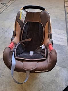 baby chair/car seat